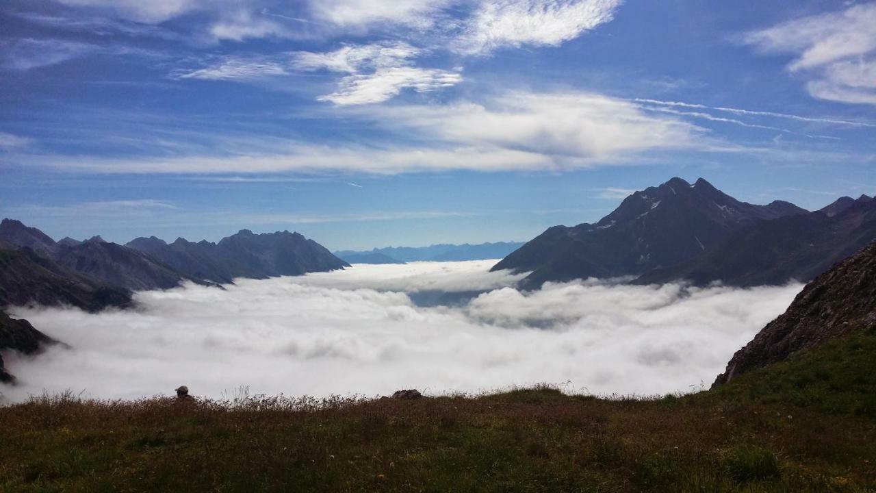 Appartement Haus Walch à Pettneu am Arlberg Extérieur photo